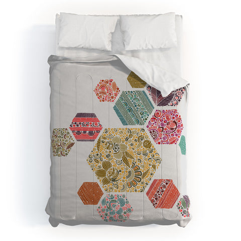 Valentina Ramos Summer honeycomb Comforter