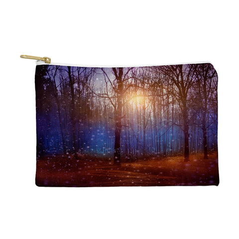 Viviana Gonzalez In Winter Enjoy Pouch