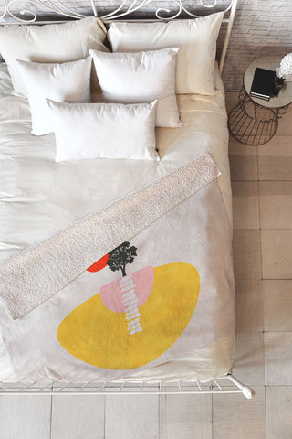 Viviana Gonzalez Modern shapes 5 Fleece Throw Blanket