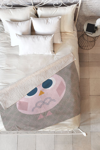 Vy La Geo Owl Solo Pink Fleece Throw Blanket