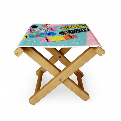 Wacka Designs Omigod 80s retro Folding Stool