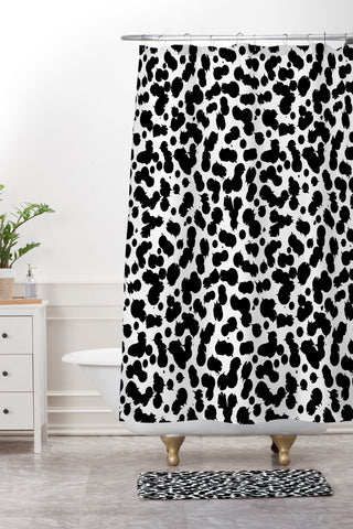 Wagner Campelo Splash Dots 1 Shower Curtain And Mat
